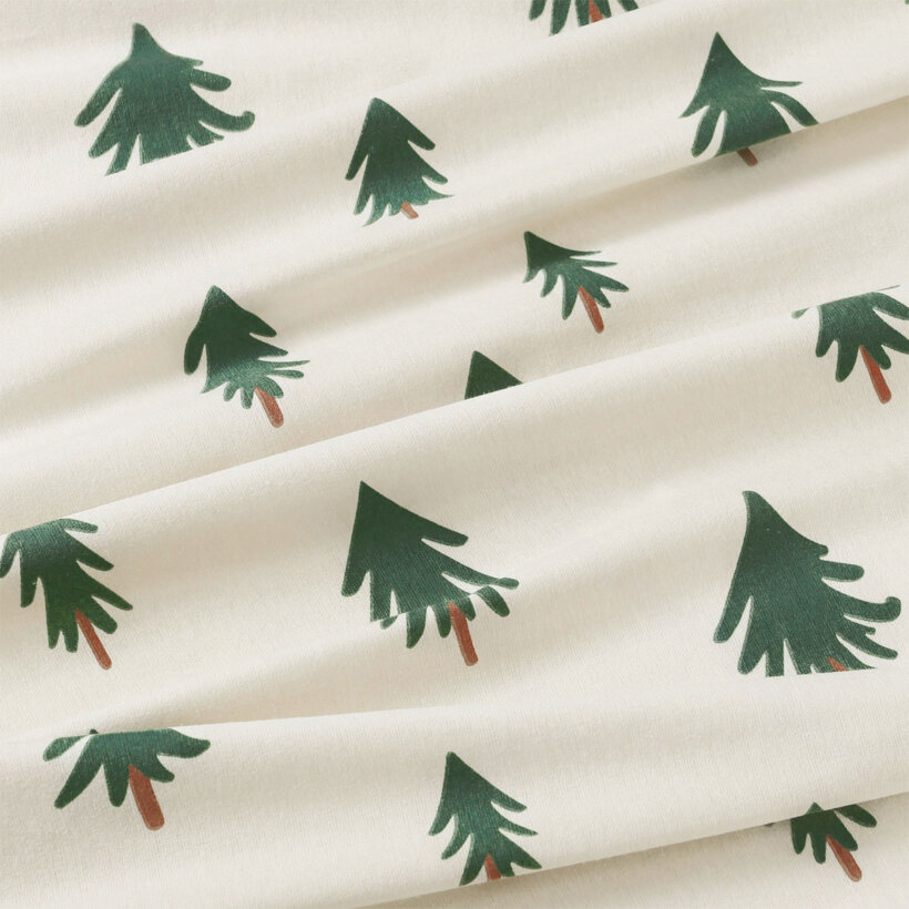 Weihnachtlicher Flanellstoff - Bäumchen auf natur