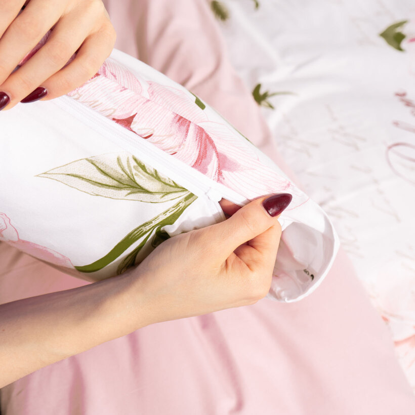 Bettwäsche aus Baumwolle Duo - Pfingstrosen und Schriftzügen mit Puderrosa