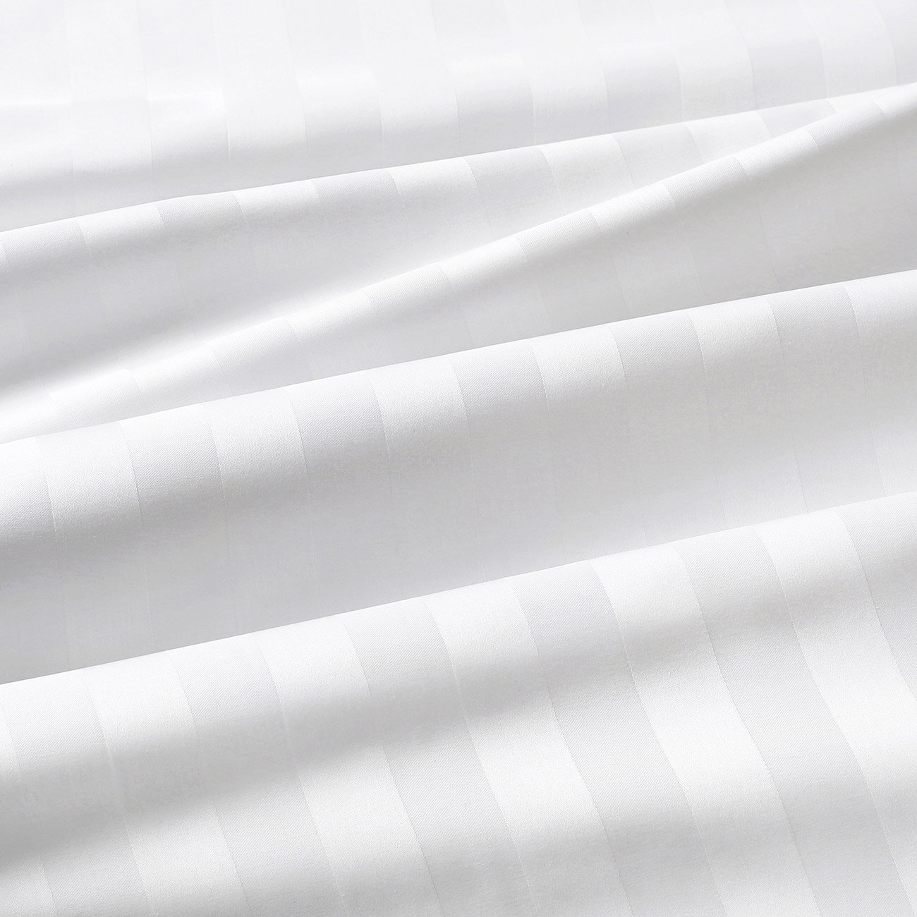 Festliche eckige Damast-Tischdecke - weiße Streifen mit Satin-Glanz