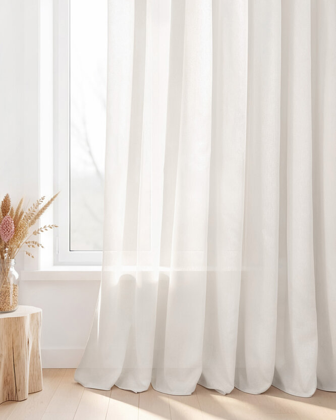 Gardine in feiner Netzoptik – Natur
