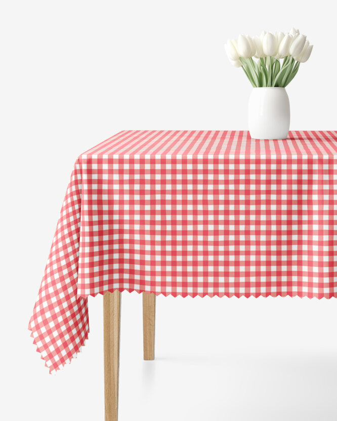 Eckige Tischdecke Teflon - rote Würfel
