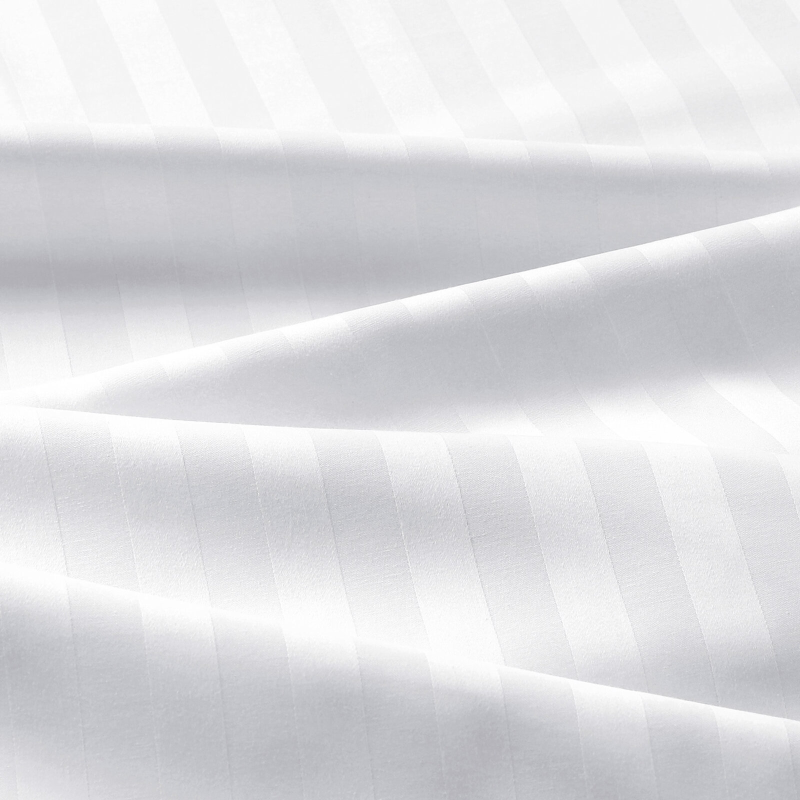 Spannbettlaken aus Damask - weiße Satinstreifen