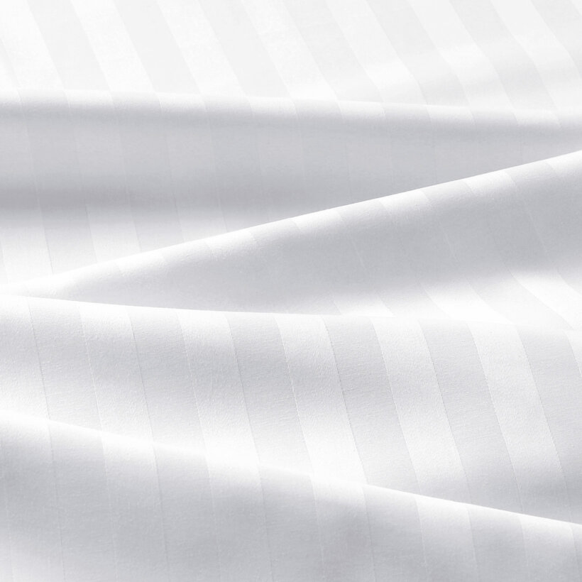 Spannbettlaken aus Damask - weiße Satinstreifen
