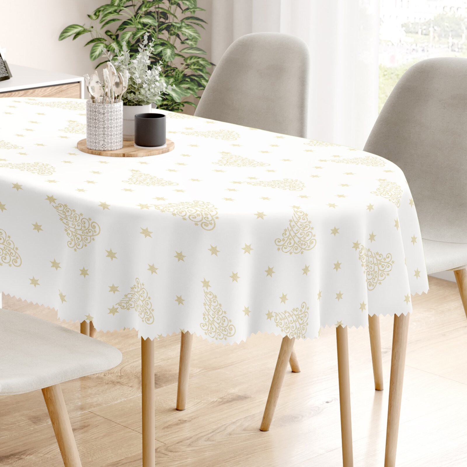 Ovale Weihnachts Teflon-Tischdecke - Goldene Tannenbäume und Sterne