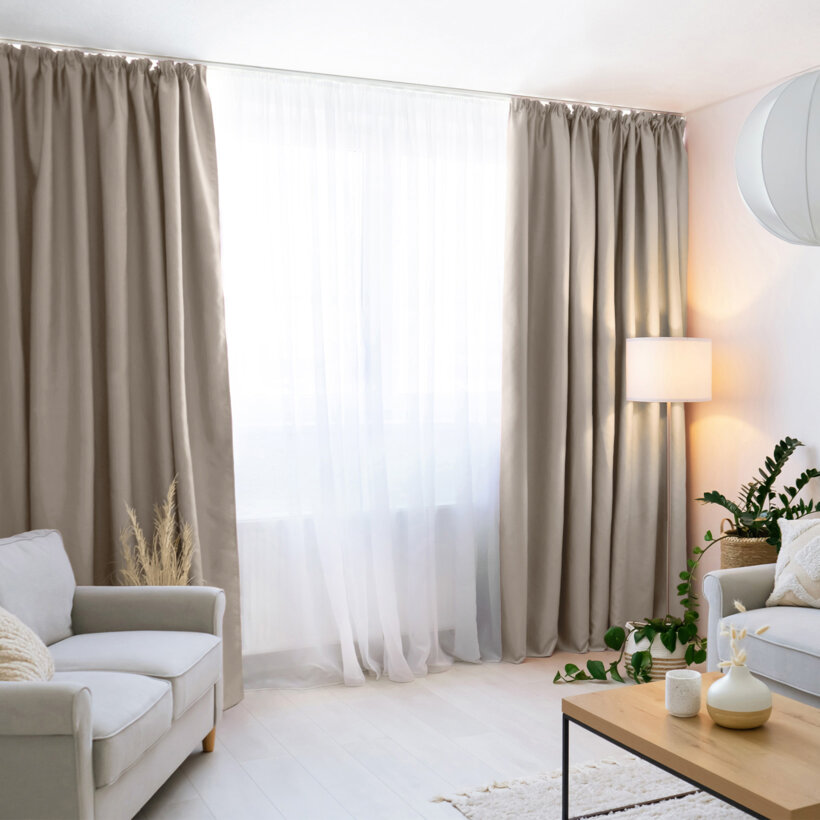 Blackout Verdunkelungsvorhang mit Satin-Glanz - natur