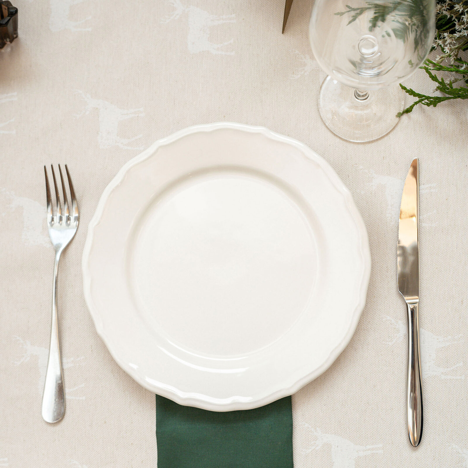 Weihnacht Runde Tischdecke Natura - Hirsche auf natürlichem