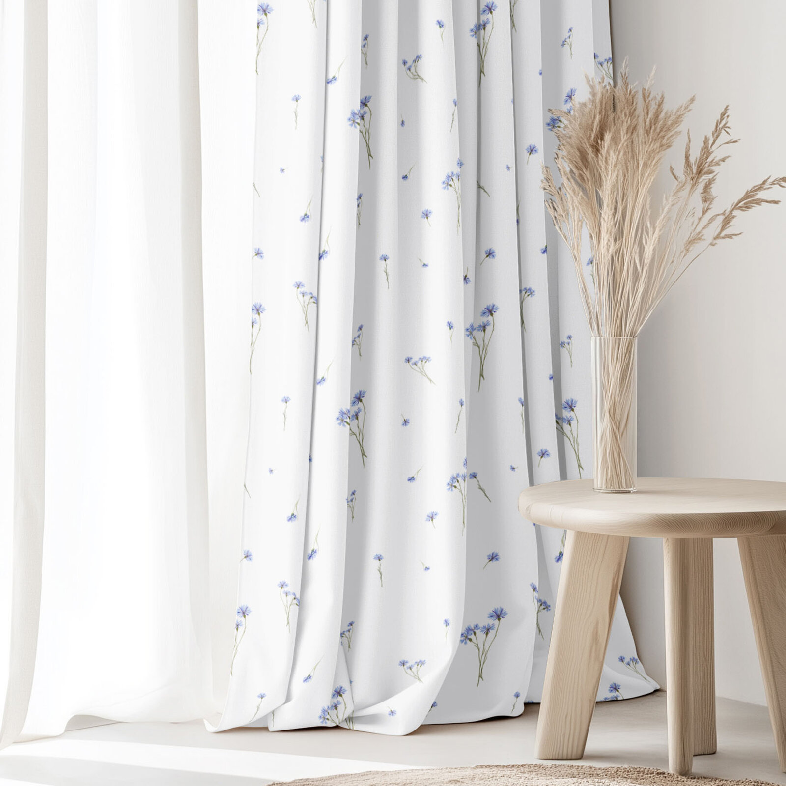 Dekorativer Vorhang – Blaue Kornblumen