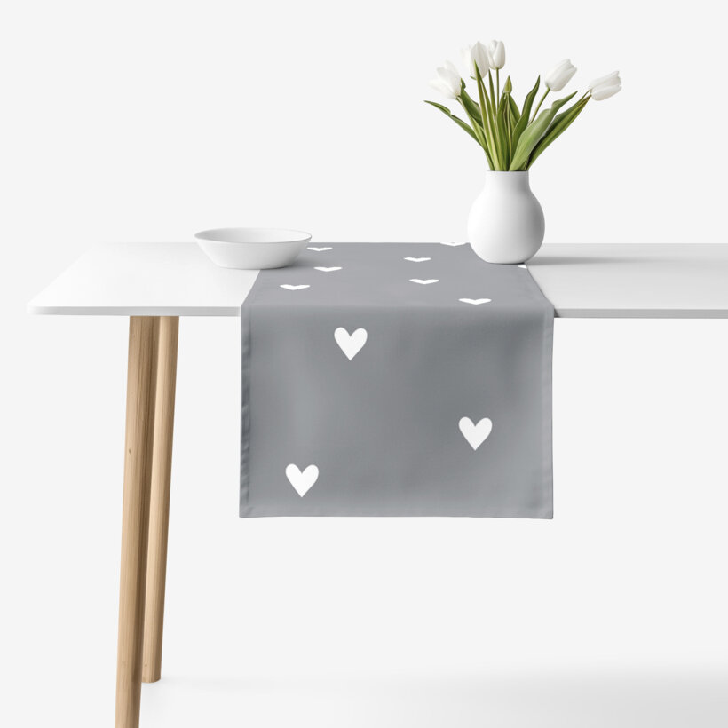 Tischläufer aus 100% Baumwolle - Herzchen auf Grau