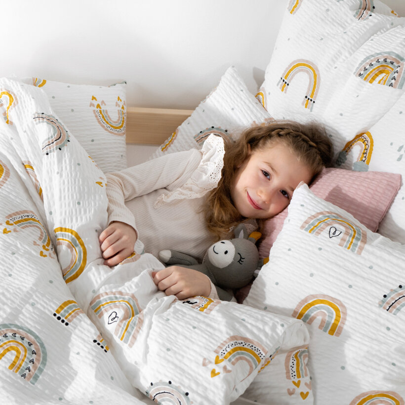 Kinder - Seersucker Bettwäsche - gemalte Regenbögen