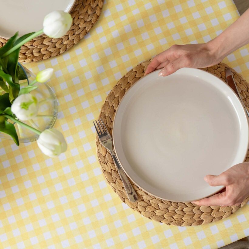 Eckige Tischdecke Teflon - gelbe Würfel