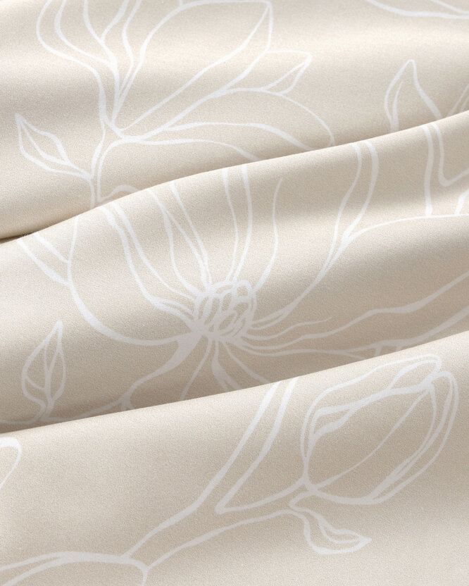 Mako-Satin - Lilien auf Latte