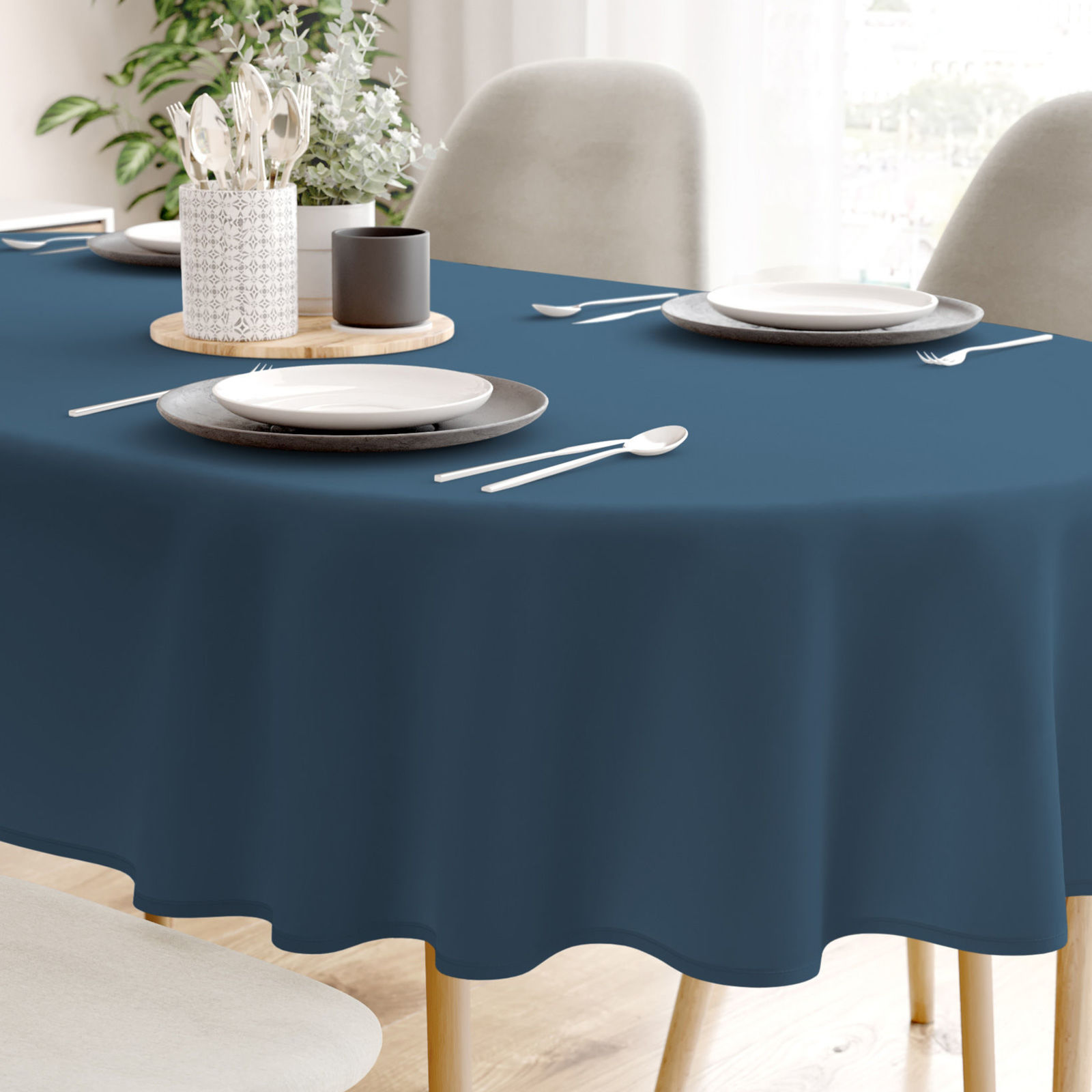 Ovale Tischdecke aus 100% Baumwolle - marineblau