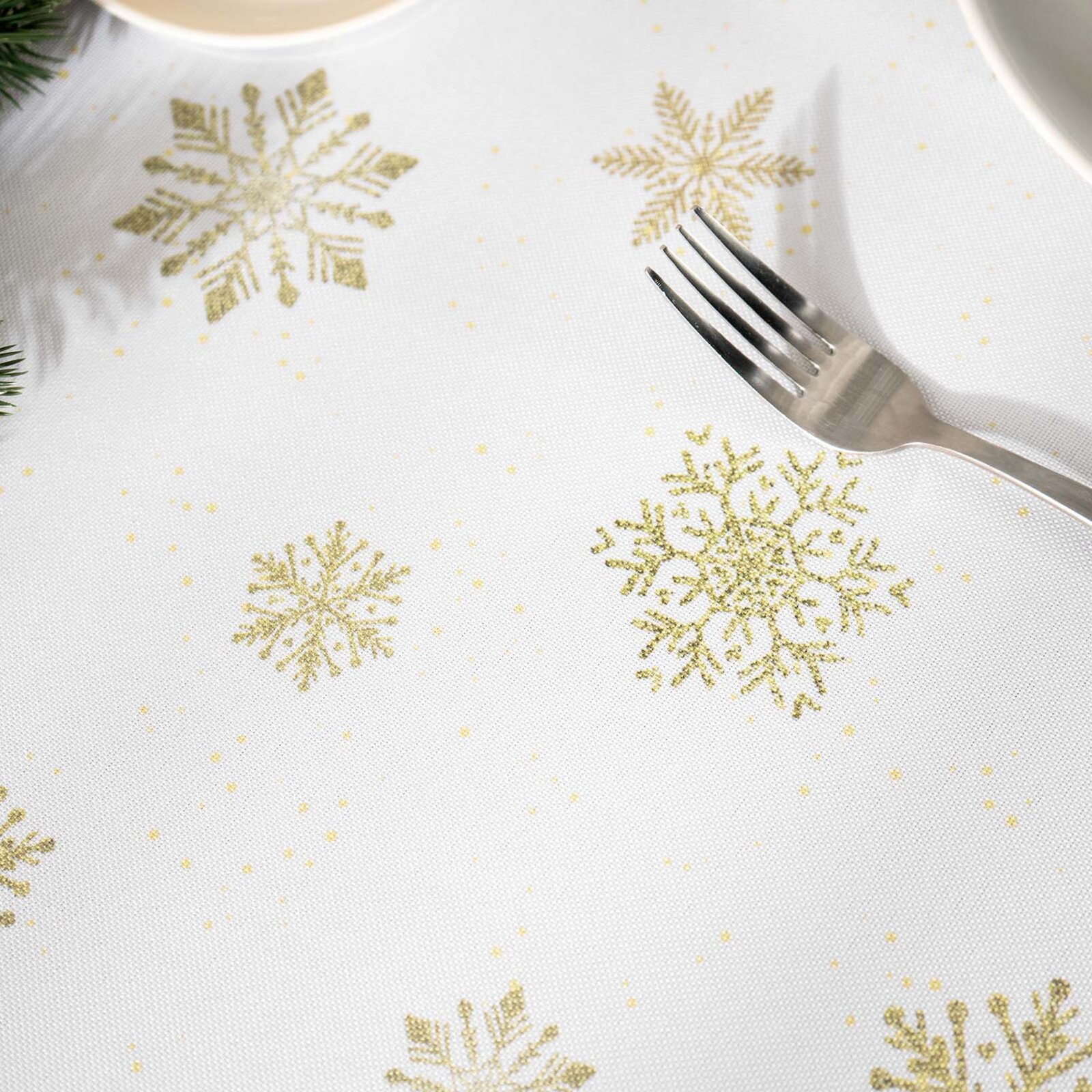 Eckige weihnachtliche Teflon-Tischdecke - Goldene Schneeflocken