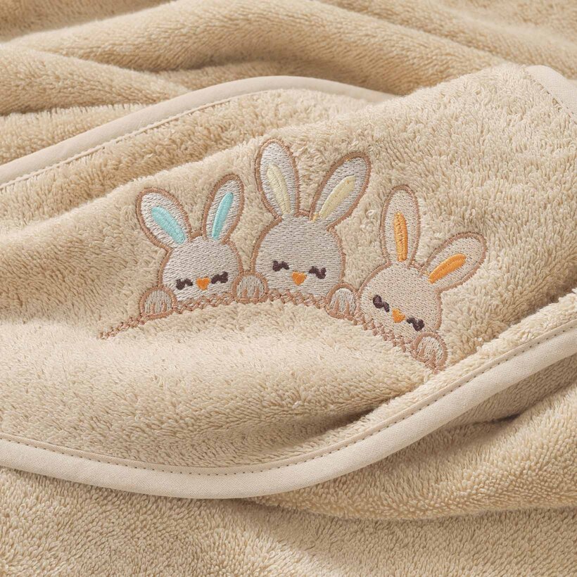 Frottee Babybadetuch mit Kapuze - Häschen auf Beige