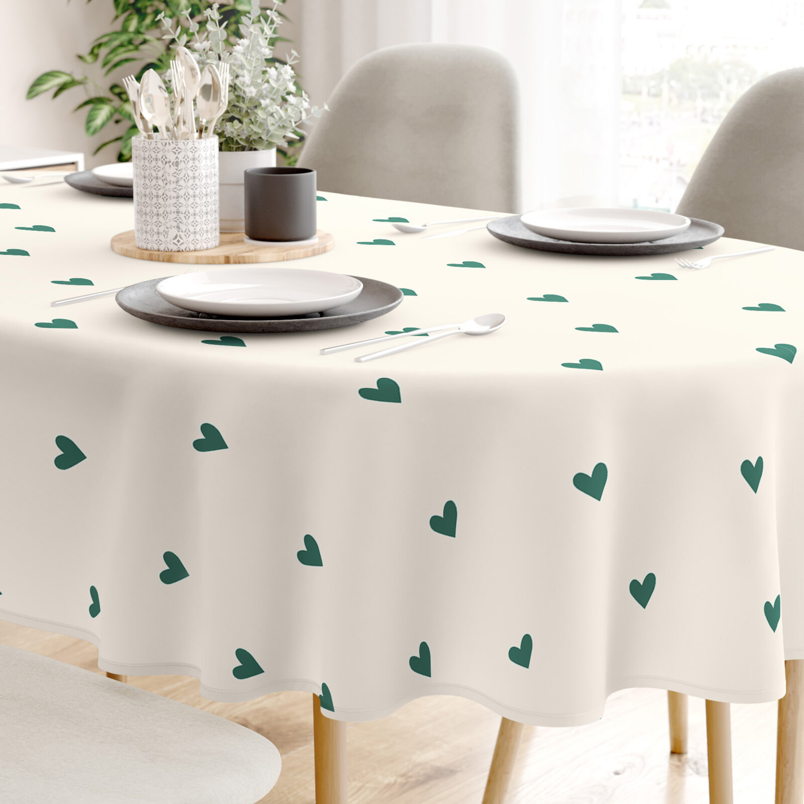 Ovale Tischdecke aus 100% Baumwolle - Herzchen auf Elfenbein